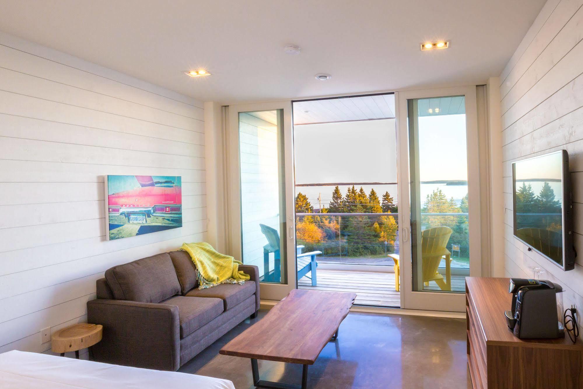 Quarterdeck Beachside Villas & Lofts Summerville Centre Eksteriør billede