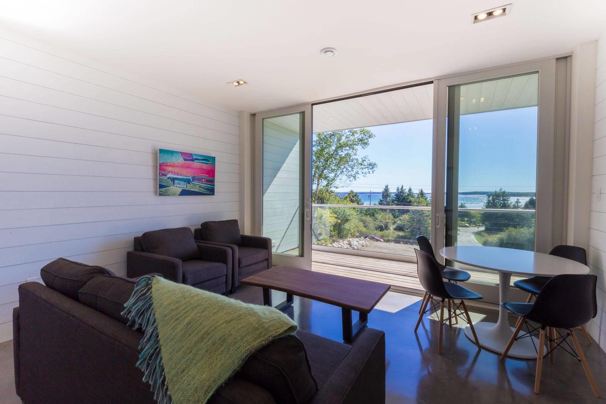 Quarterdeck Beachside Villas & Lofts Summerville Centre Eksteriør billede